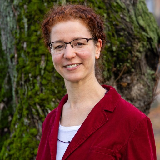 Dipl.-Psych. Tanja Bluoss