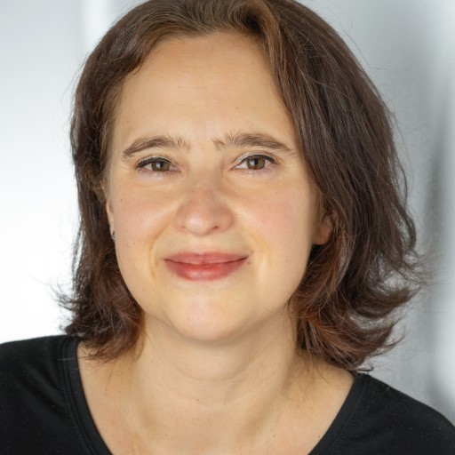 Mag. Carmen Angerer