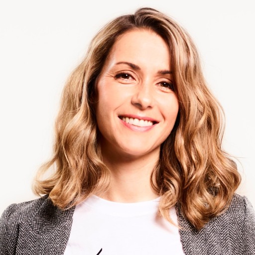 Mag. Martina Neuwirther
