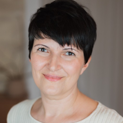 Kerstin Schmidt - Clinical and health psychologist