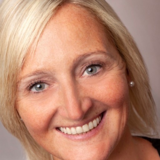 Mag. Birgit Burkert